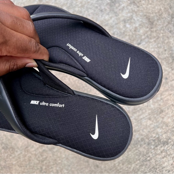 WMNS NIKE ULTRAS COMFORTS 3 THONGS THNG III BLACKS WHITES FOOTBEDS - Picture 6 of 10